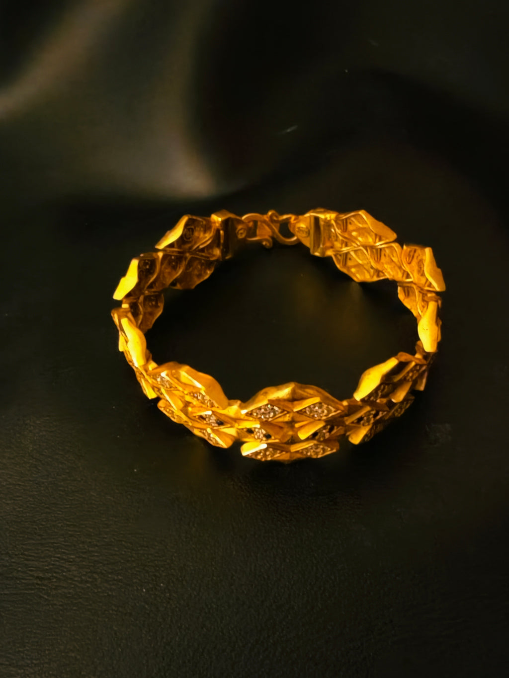 6.	Luxury Handcrafted Bracelets