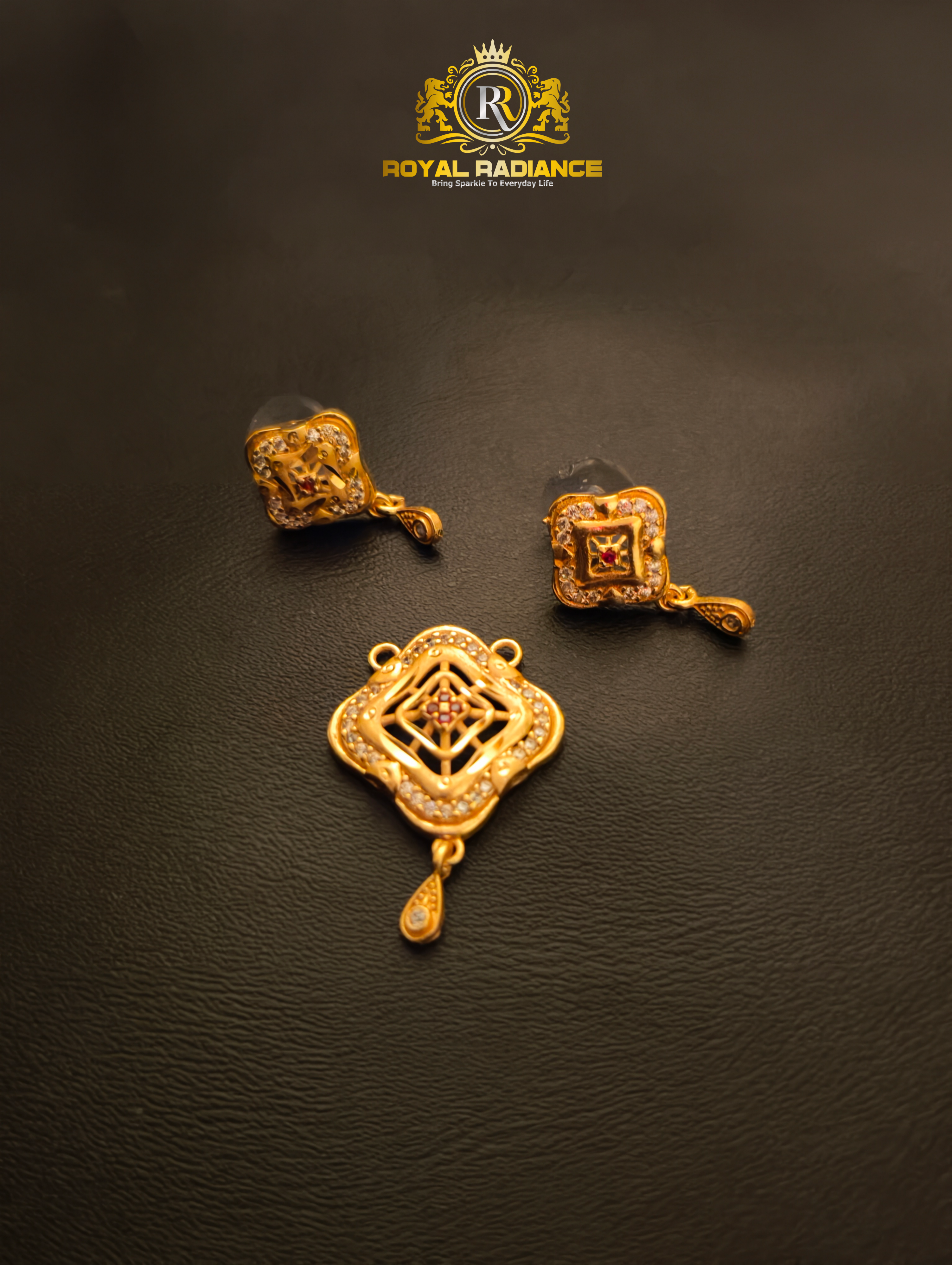Elegant Stone Pendant Set