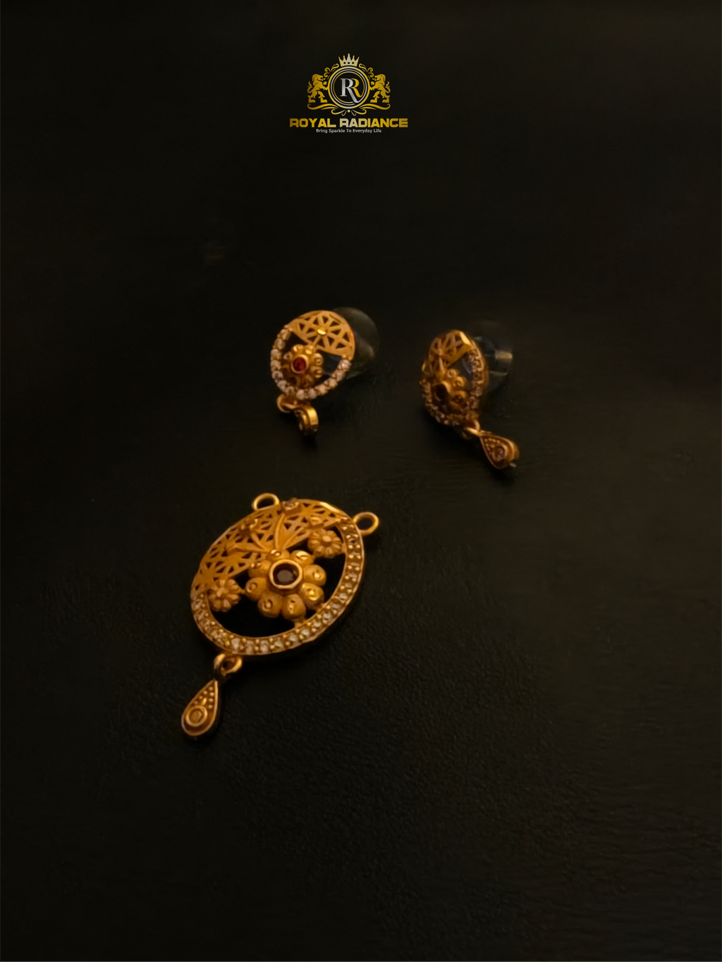 Pendant Sets for Women
