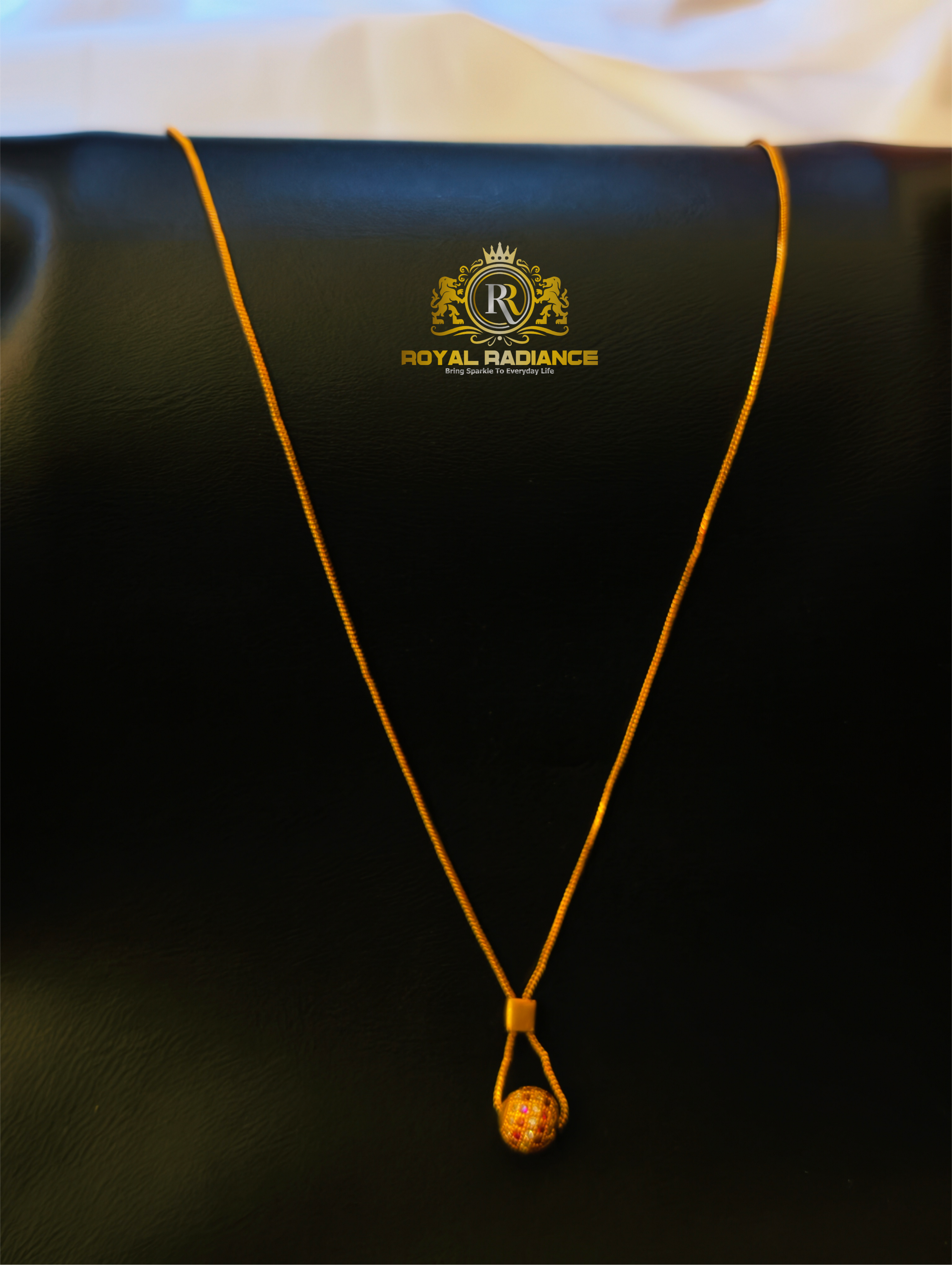 ✨ Elegant Ladies Chain Collection